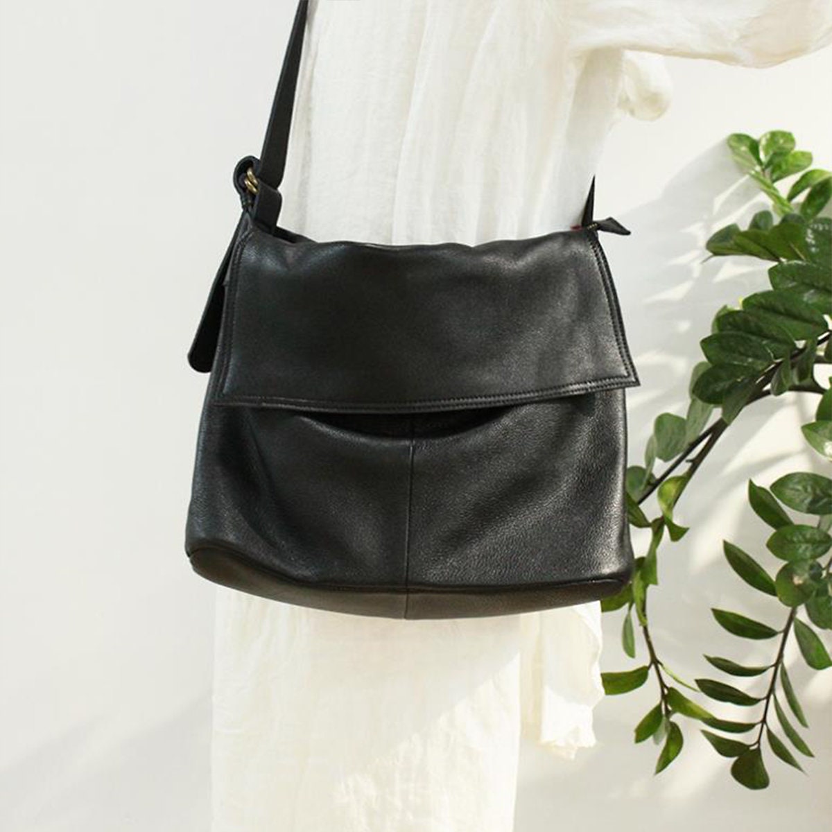 Black Leather Messenger Bag Cross Body Travel Bag Soft Etsy