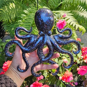 Black Glittered octopus wall art, Octopus decor, Octopus bathroom, Octopus gift, Beach home decor, Coastal wall art, Beach art