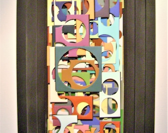 VENDIDO Escultura abstracta de papel para pared, collage colorido en capas, 'Red enredada, tejida'
