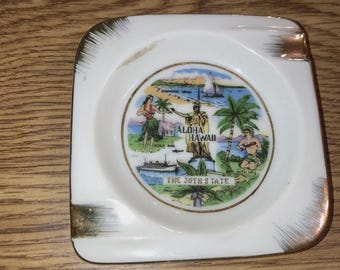 Vintage Ashtray Aloha Hawaii- the 50th State 3-1/2" x 3-1/2" Great Graphics!