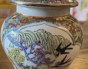 Vintage Lotus Blooms Brand Porcelain small Ginger spice Tobacco Jar with lid