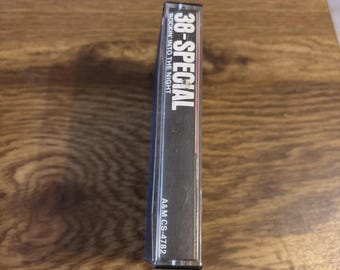 38- Cassette especial Rockin' Into the Night A&M