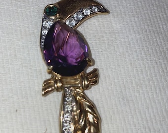 Vintage Costume Jewelry Toucan Bird Pin Brooch circa 1960s