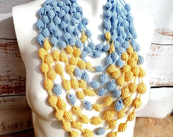 Summer gift for wife Super chunky necklace Bib knitted jewelry bright necklace Knitted statement design necklace Modern blue red crochet