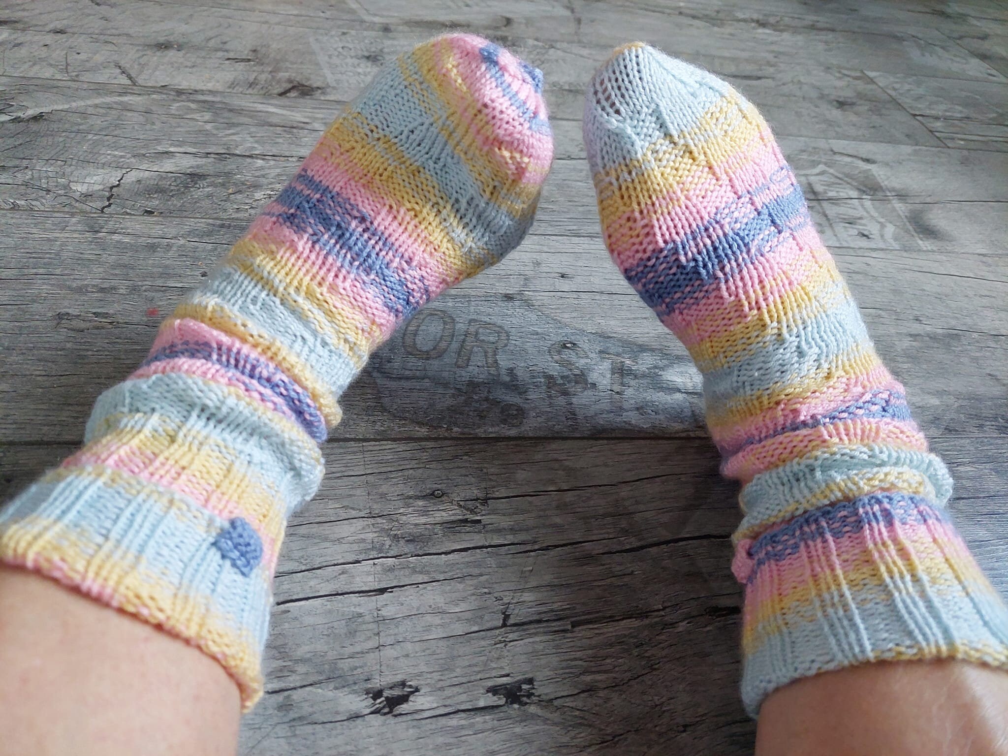 One size twisted tube socks, unisex whirlwind socks, men indoor knitted slippers, hand knit family heel less socks, soft durable hosiery