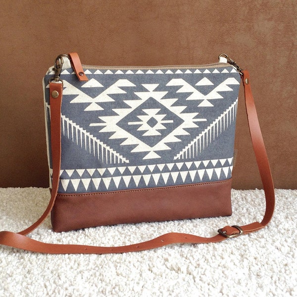 Aztec bag,Dayly Cross-body Bag,Tribal handbag,Bulgarian Print,Boho Bag,linen print bag,Navajo,Casual Clutch,Southwest Bag,For Her,Travel Bag