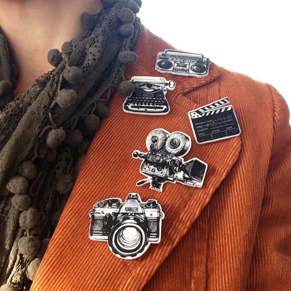 Camera brooch online