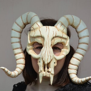 Goat skull mask for cosplay larp halloween bones skeleton fantasy horror horns demon voodoo head masquerade fairy tale scary handmade props