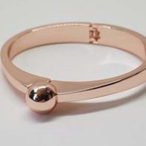 Fashion Pearl Shape Bangle in Rose Gold image 4