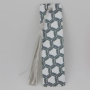 Benzene Ring Bookmark – Chemistry Gift for Scientists and Students