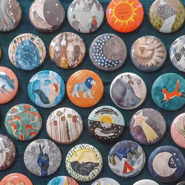 Badges de bouton d'aventure - Choisissez parmi 49 motifs Pinback - Remise multi-achats disponible - LUCKY DIP DEAL