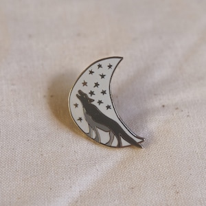 Howling Wolf Moon - Celestial Animal Enamel Pin