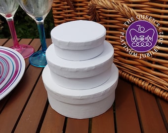 Paint Your Own Round Shaped Box Kit, Set of 3 White Papier Mache Boxes, Eco Friendly, DIY Jubilee Craft Kit With Paints, Creative Crafter