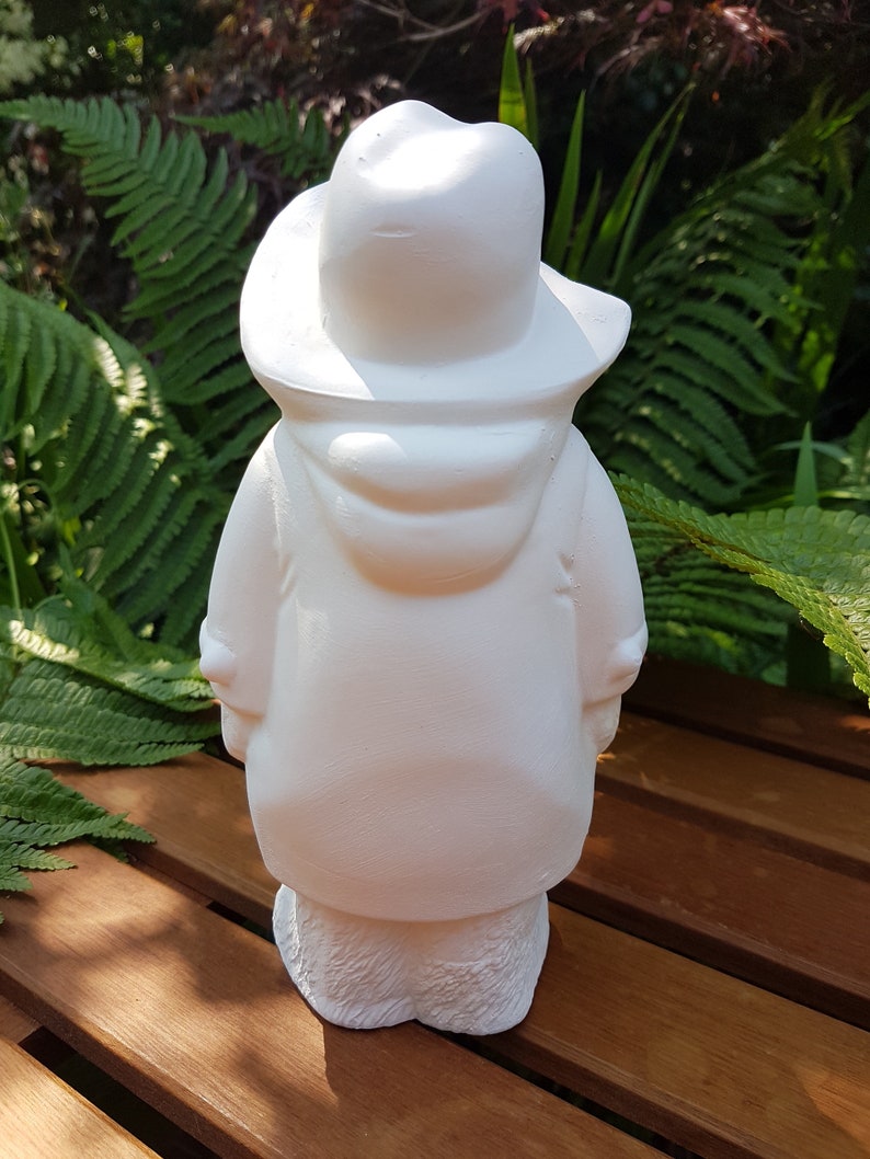 Officially licensed Paddington Bear ceramic figure back view