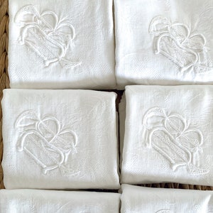 12 Vintage Monogrammed Napkins White French Linen DB D B  Monogram Vintage French White Napkins  Kitchen Towels Vintage Embroidered Linen