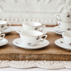 1950s French Vintage Cafe Demitasse Cups Moulin des Loups Set of 8 Pretty Flower Pattern image 6