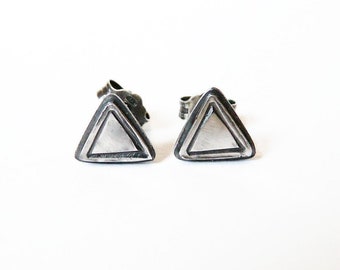 Mens Stud dark silver Triangle Earrings, Fine Minimalist Jewelry in Sterling Silver, Geometric stud earrings for man, Handmade male jewelry