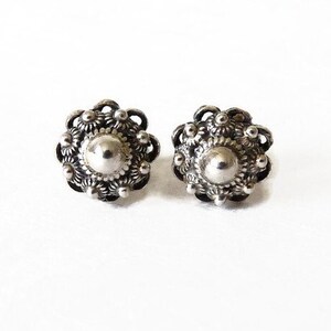 Silver stud earrings screw back, post earrings for women, button earrings, Dutch button, traditional jewelry from the Netherlands