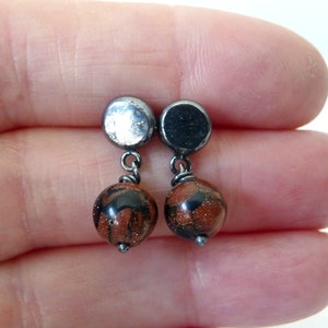 Heren oorbellen, sieraden voor man, kraal oorbellen heren, ruw zilveren oorbellen, gerecyclede sieraden