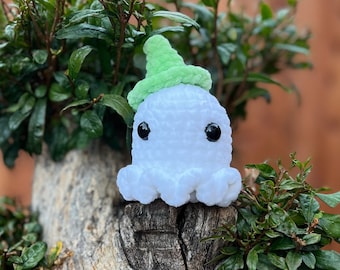 Crochet Ghost, Ghost Plushie, ghost Witch, Witch plushie