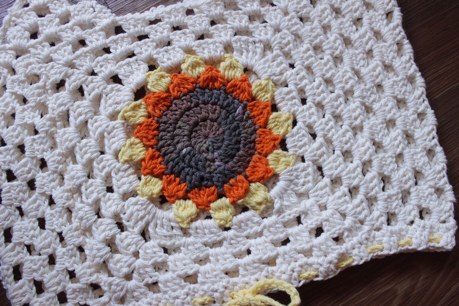 tottenham hotspur home kit