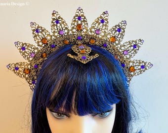 Tocado de filigrana de oro antiguo, collar de alas de murciélago: conjunto gótico de Halloween