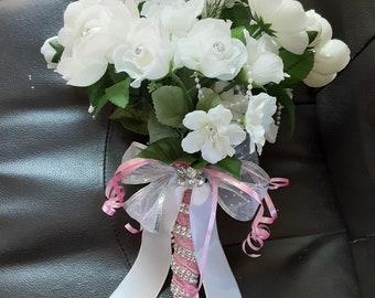 Wedding bouquet silk flowers