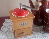 Coffee grinder Kym, coffee mill table model, antique coffee grinder, brocante kitchen, mid century kitchen, Christmas gift, bean coffee, granny chic