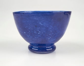 Antique 1930s James Powell Whitefriars Art Deco cloudy blue glass bowl designed by William Butler.