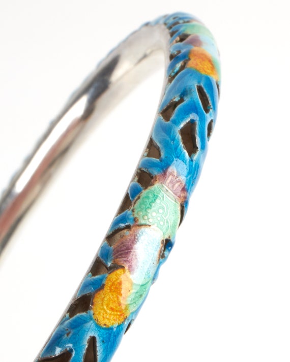 Antiques 1930s Chinese reticulated silver and enamel fruit and leaves bangle