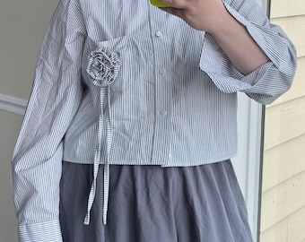 CS Black and White Striped shirt with matching pin! Size XL
