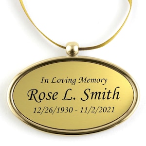 Colgante ovalado personalizado de latón macizo para urnas funerarias que no se pueden grabar - Incluye cinta de satén a juego - 3 estilos distintos Gold Pendant