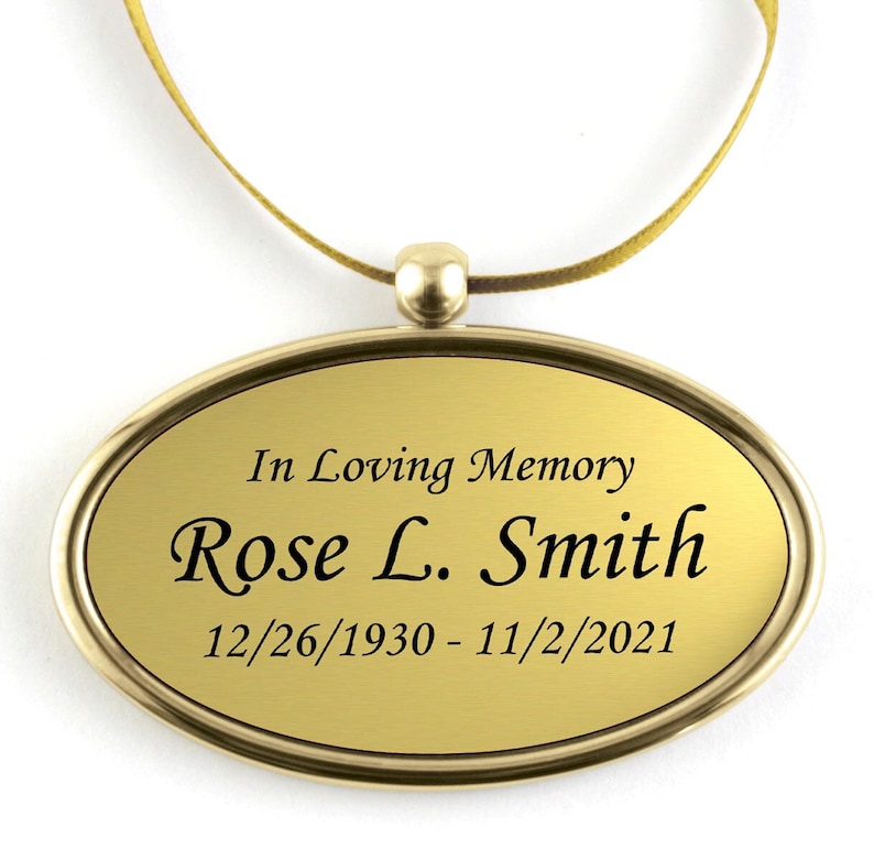 Colgante ovalado personalizado de latón macizo para urnas funerarias que no se pueden grabar - Incluye cinta de satén a juego - 3 estilos distintos Gold Pendant