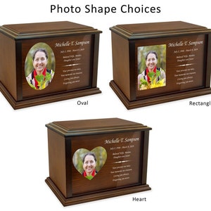 Personalized Dedication Eternal Reflections Wood Urn - Cremation Urn for Human Ashes - Customized Urn - 4 Sizes and 3 Designs to Choose from afbeelding 2