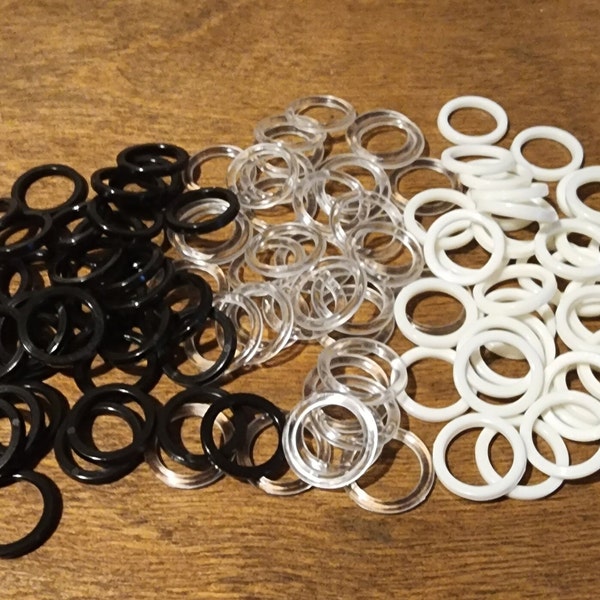 100 x Plastic Rings in 8 sizes - Black, Clear or Dyeable White