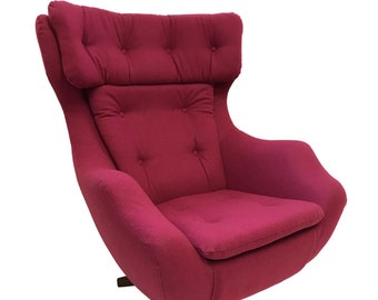 Parker Knoll Statesman - Iconic Mid-Century Swivel Chair