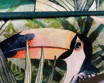 AVALANA Tropical Rainforest / Toucan Statement Footstool Bench