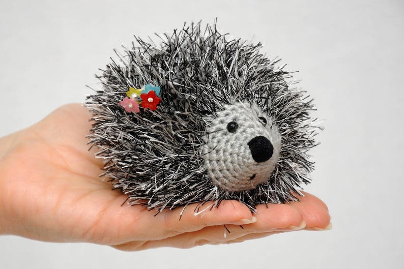 Crochet hedgehog flowers Baby toy mini miniature pet Kids toys Plush toy Kids Stuff Toy Stuffed Animal Amigurumi Baby birthday Gift ideas