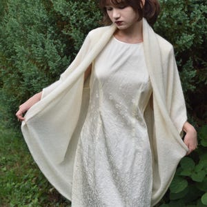 Bridesmaid shrug Mohair Shrug Ivory Loose cardigan Women coverup wedding bolero Shawl knit light sweater wedding cover up Bridal jacket