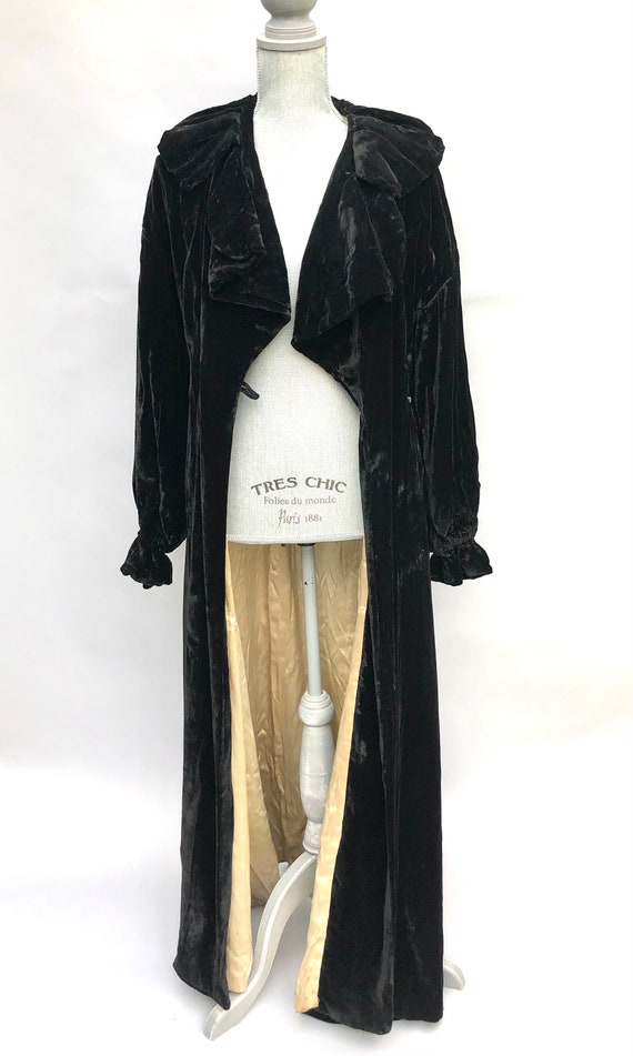 Silk & Velvet Circa 1920's Opera Coat