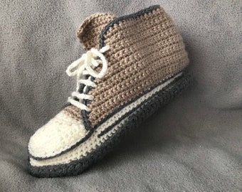 Taupe basketball slippers