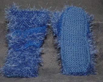 Slippers / adult slippers / knitted slippers