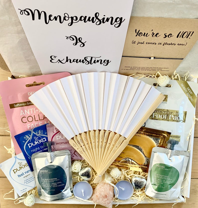 ULTIMATE Menopause pamper gift , Mothers Day gift , relaxation gift, Menopause Gift box, pamper hamper, care package 50th Birthday gift Bild 1