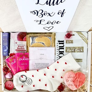 Box of Love -Ladies Gift Box- Birthday Hamper, Pamper Box, Spa Gift Box, Care package for her, Birthday gifts, Gift for Her