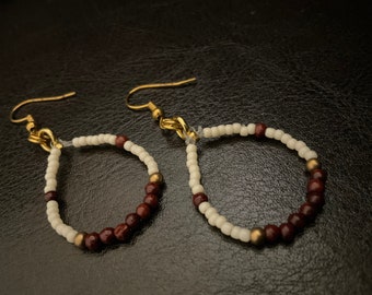 Rosewood earrings, rosewood beaded earrings, rosewood and brass earrings, beaded earrings, handmade jewelry, glass and wood earrings