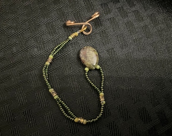 Dragon’s blood jasper dangle, dragon’s blood loc dangle, hair jewelry, hair accessories, braid jewelry, loc jewelry, beaded hair jewelry