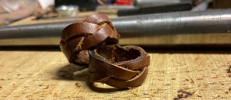 Leather rings, set of 2 Braided Leather rings,braided leather bands, braided bands, braided unisex rings, braid ring, men's rings bild 8