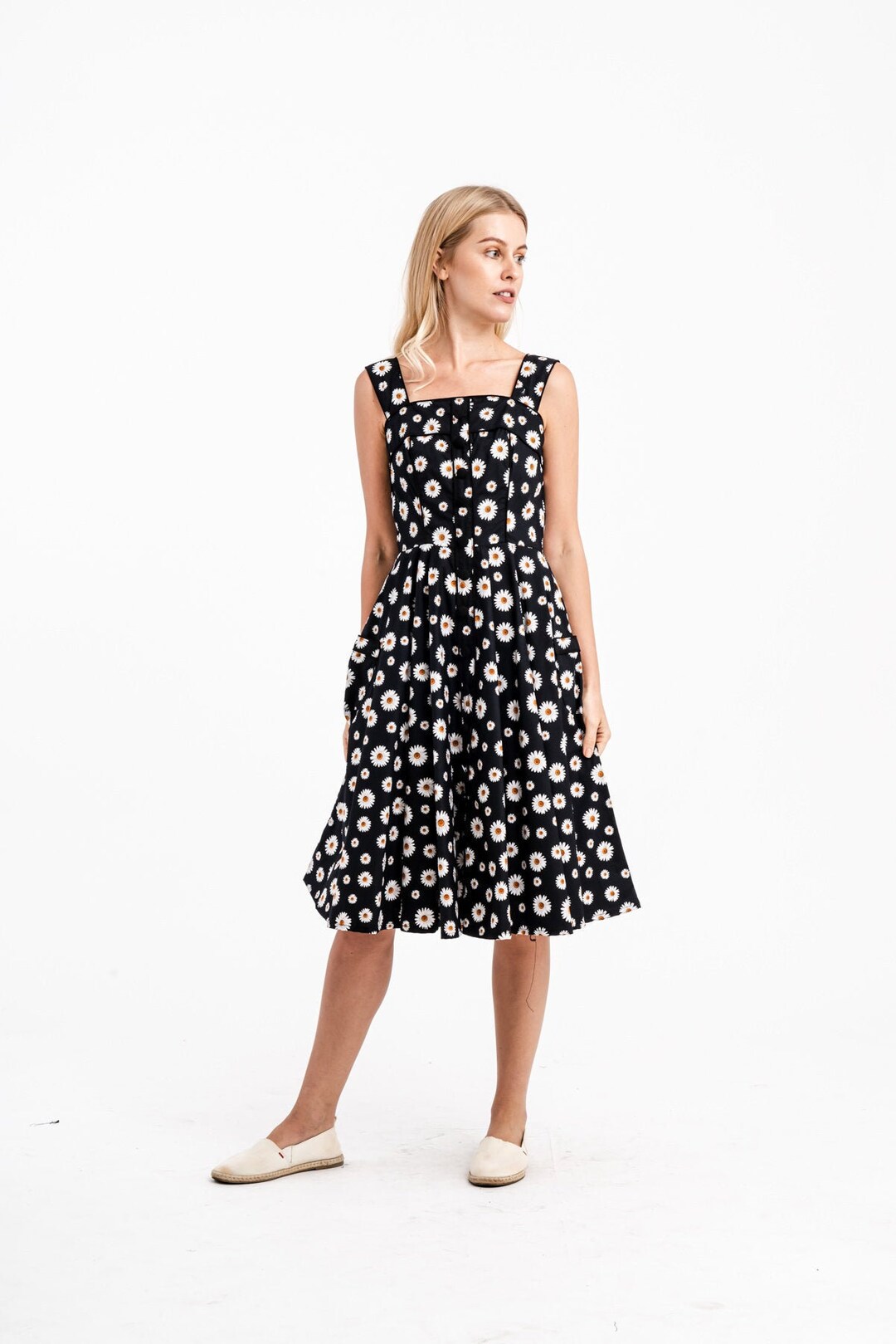 Black Daisy Flower Dress Daisy Dress Summer Dress Vintage Dress Retro