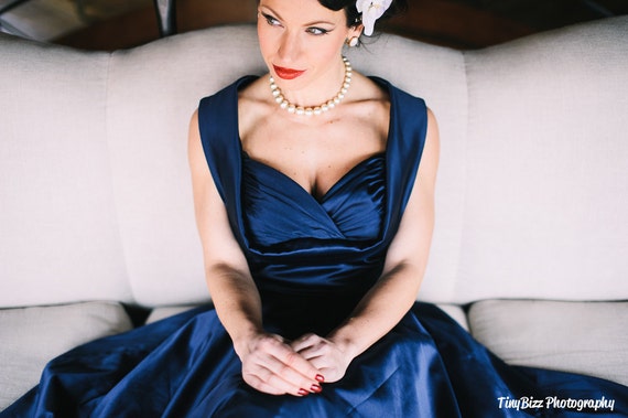 What Is Formal Wedding Attire? Here's What to Wear