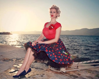 Red Cherry Skirt Cherries Women Circle Skirt Summer Skirt Vintage Midi Skirt Pin Up Clothing Rockabilly Skirt 50s Retro Swing Party Dress